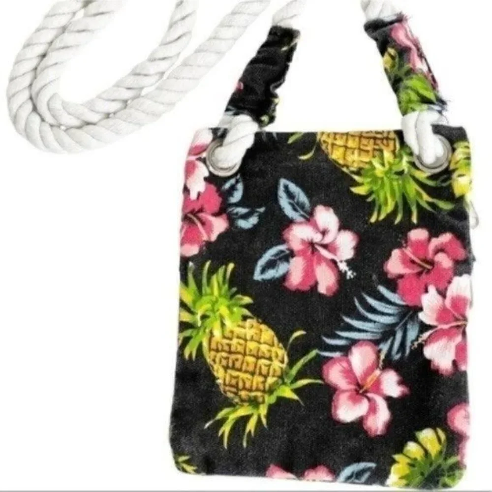 Cappelli Straworld inc crossbody mini purse pineapple Hawaiian themed bag